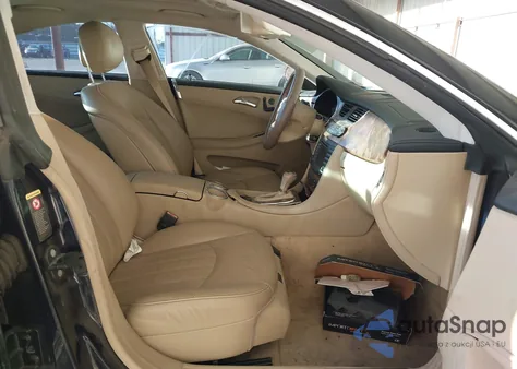 2006 Mercedes-Benz Cls 500 z USA, uszkodzony, nr VIN WDDDJ75X86A039103